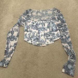 Women’s consort top blouse size medium